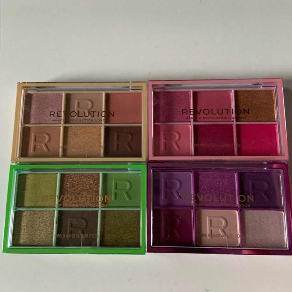 Revolution eyeshadow bundle